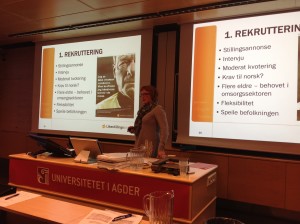 Goro Ree-Lindstad fra Likestillingssenteret på Hamar foreleser om aktivitets-og redegjørelsesplikten. 